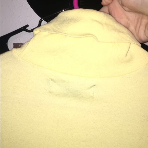 Turtle neck - Picture 3 of 5